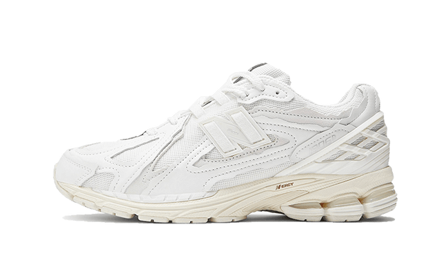 1906d-protection-pack-white-leather-ddd5b9-3