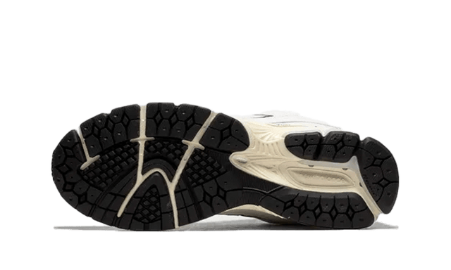 2002r-white-natural-indigo-ddd5b9-3