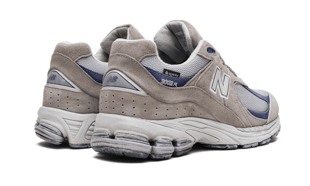 2002r-gore-tex-light-grey-ddd5b9-3