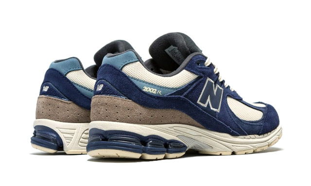 2002r-navy-cream-ddd5b9-3