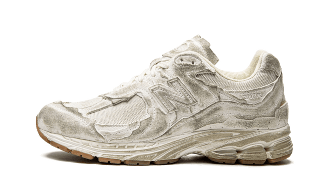 2002r-protection-pack-distressed-ddd5b9-3
