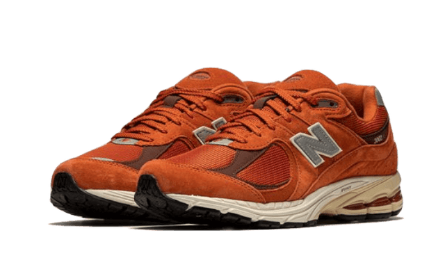 2002r-rust-oxide-ddd5b9-3