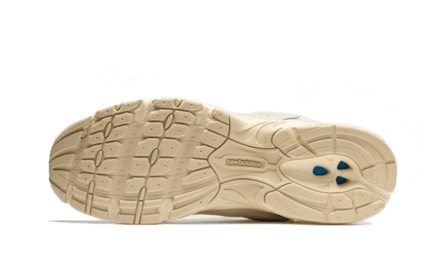 530-beige-angora-ddd5b9-3