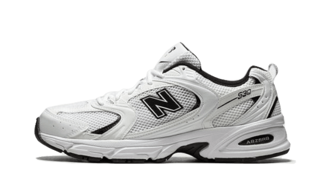 530-white-black-details-ddd5b9-3