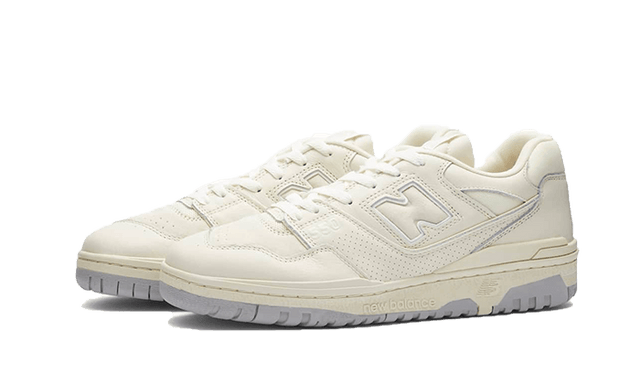 550-white-turtledove-ddd5b9-3