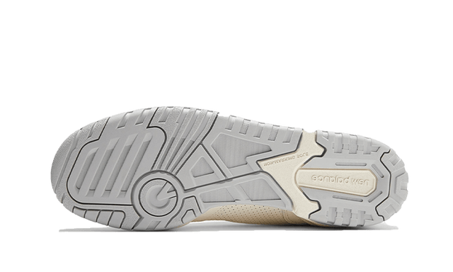 550-white-turtledove-ddd5b9-3