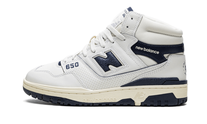 650r-aim-leon-dore-white-navy-ddd5b9-3