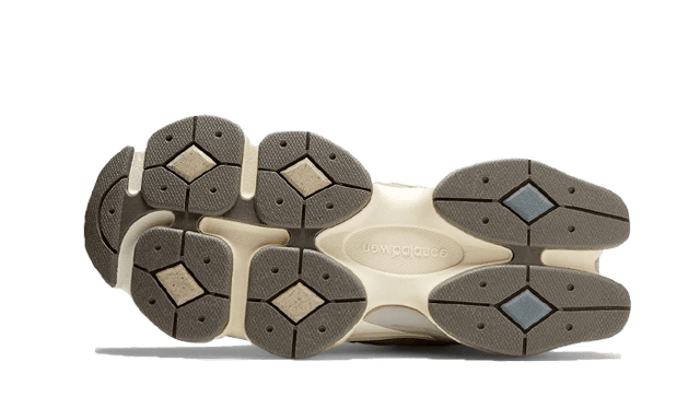 9060-mushroom-ddd5b9-3