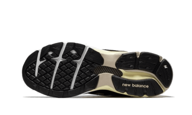 990-v3-black-green-yellow-ddd5b9-3