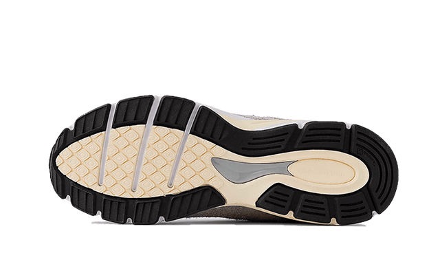990-v4-made-in-usa-grey-suede-ddd5b9-3