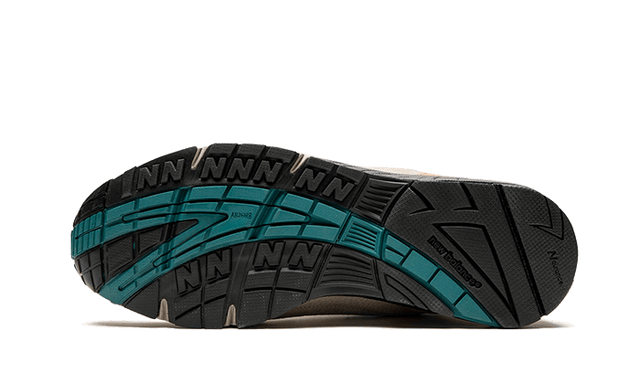 991-made-in-uk-palace-brown-teal-ddd5b9-3