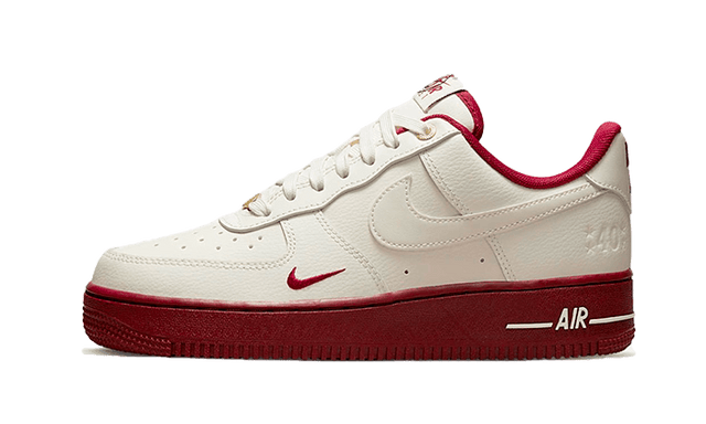 air-force-1-low-07-se-40th-anniversary-sail-team-red-ddd5b9-3