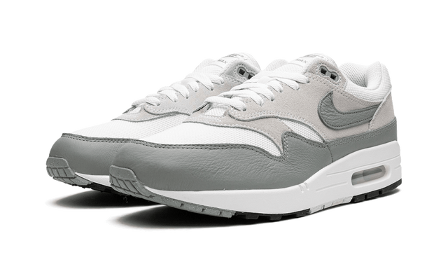 air-max-1-white-mica-green-ddd5b9-3