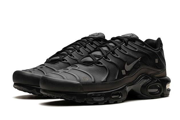 air-max-plus-a-cold-wall-black-ddd5b9-3