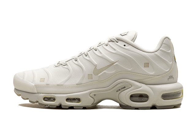 air-max-plus-a-cold-wall-platinum-tint-ddd5b9-3