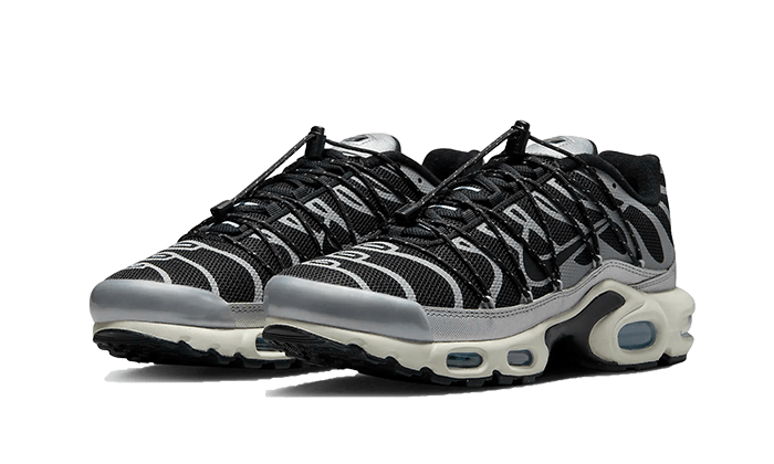 air-max-plus-lace-toggle-black-grey-ddd5b9-3