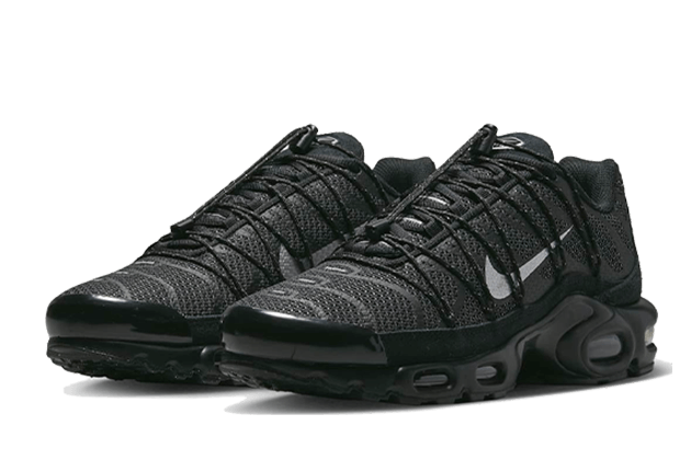 air-max-plus-toggle-black-reflective-ddd5b9-3