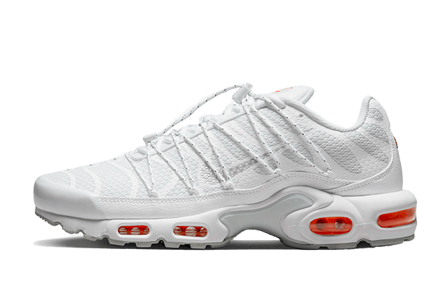 air-max-plus-utility-white-safety-orange-ddd5b9-3