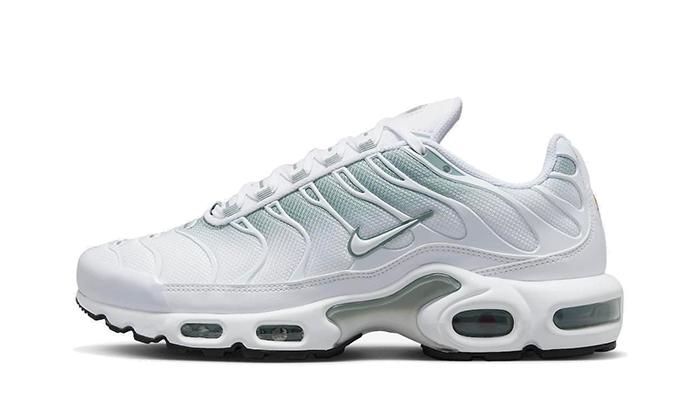 air-max-plus-white-mica-green-ddd5b9-3