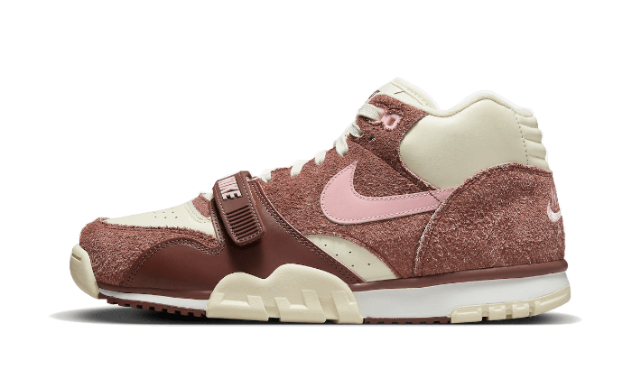 air-trainer-1-valentines-day-ddd5b9-3