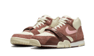 air-trainer-1-valentines-day-ddd5b9-3