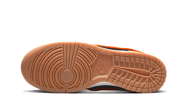 dunk-high-university-chenille-swoosh-safty-orange-ddd5b9-3