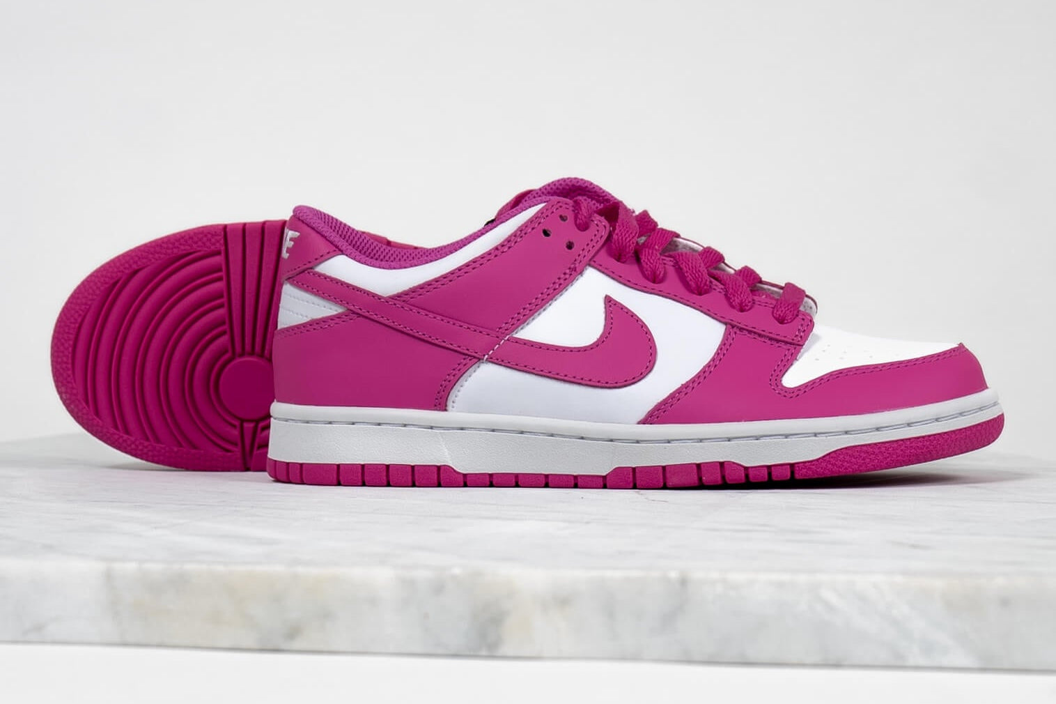 dunk-low-active-fuchsia-ddd5b9-3