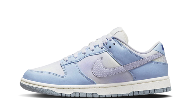 dunk-low-white-blue-airbrush-ddd5b9-3