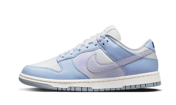 dunk-low-white-blue-airbrush-ddd5b9-3