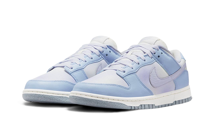 dunk-low-white-blue-airbrush-ddd5b9-3