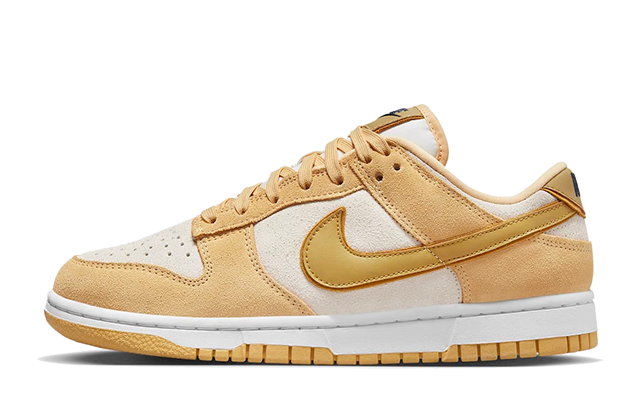 dunk-low-celestial-gold-suede-ddd5b9-3