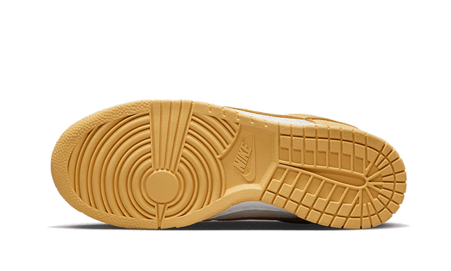 dunk-low-celestial-gold-suede-ddd5b9-3