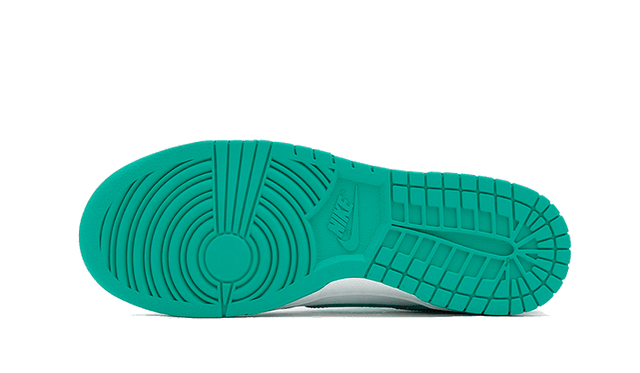 dunk-low-clear-jade-ddd5b9-3