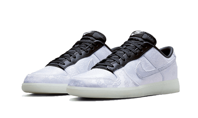 dunk-low-clot-fragment-white-ddd5b9-3