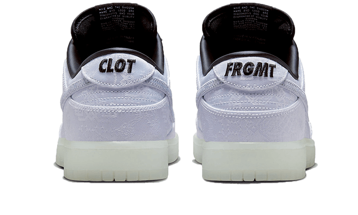 dunk-low-clot-fragment-white-ddd5b9-3