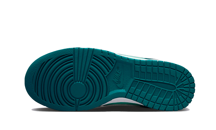 dunk-low-geode-teal-ddd5b9-3