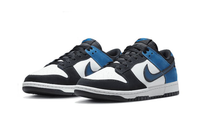 dunk-low-airbrush-industrial-blue-ddd5b9-3