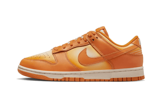dunk-low-magma-orange-ddd5b9-3