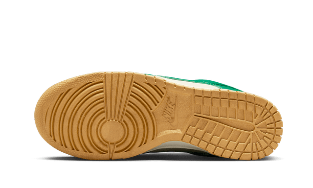 dunk-low-malachite-university-gold-ddd5b9-3