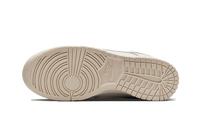 dunk-low-oxygen-purple-ddd5b9-3