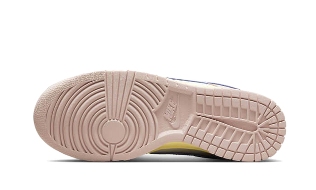 dunk-low-pink-oxford-white-ddd5b9-3