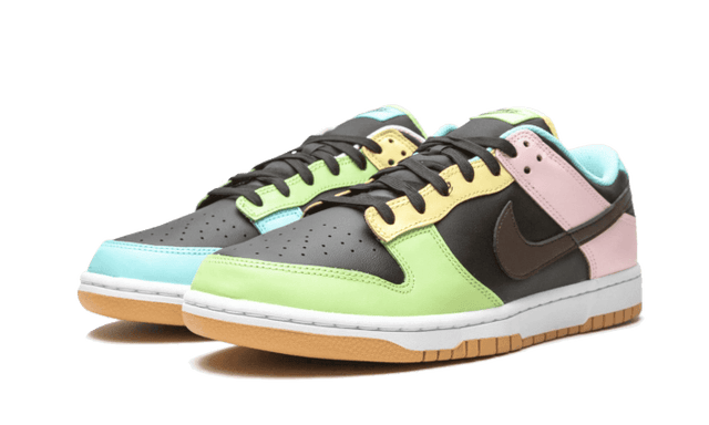 dunk-low-se-free-99-black-ddd5b9-3