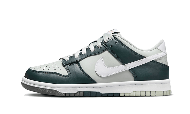dunk-low-split-deep-jungle-ddd5b9-3