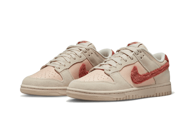 dunk-low-terry-swoosh-ddd5b9-3