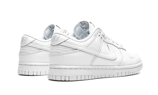 dunk-low-triple-white-2021-ddd5b9-3