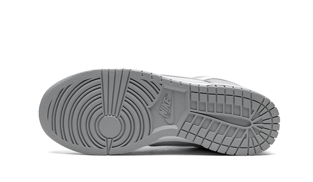 dunk-low-two-tone-grey-ddd5b9-3