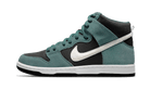 nike-sb-dunk-high-green-suede-ddd5b9-3