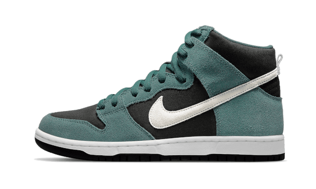 nike-sb-dunk-high-green-suede-ddd5b9-3