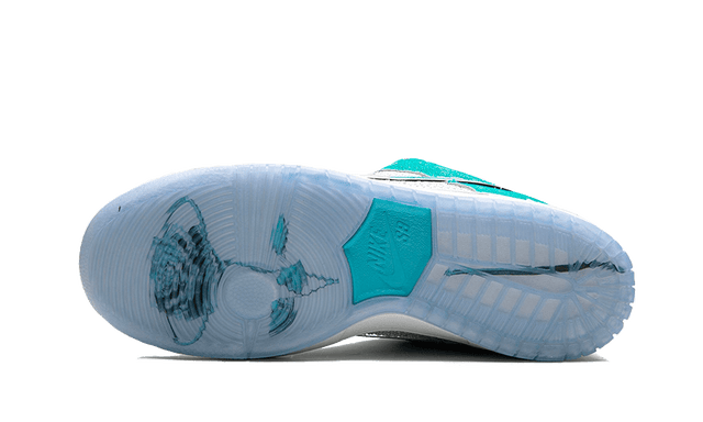 sb-dunk-low-april-skateboards-ddd5b9-3