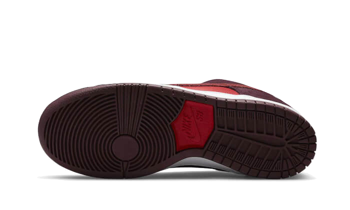 sb-dunk-low-cherry-ddd5b9-3